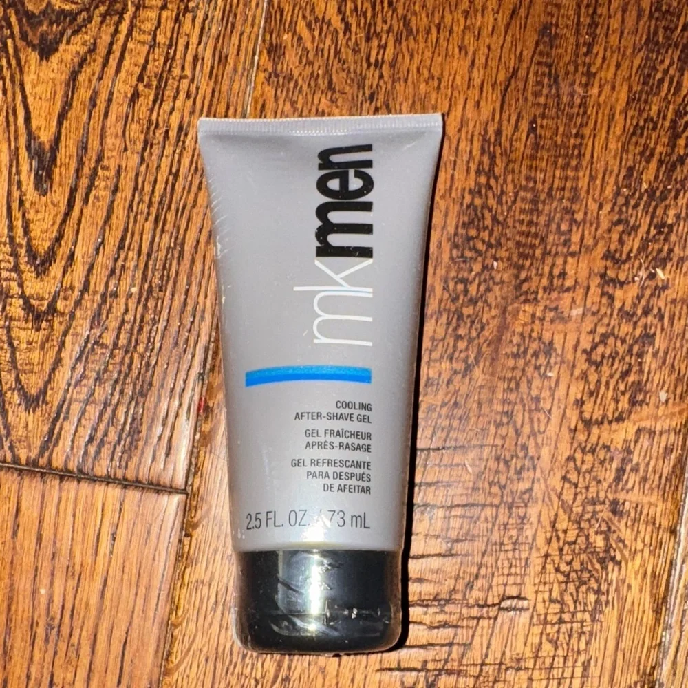 NWO BOX MARY KAY Cooling After-Shave Gel - Gray Size 2.5 FL OZ.